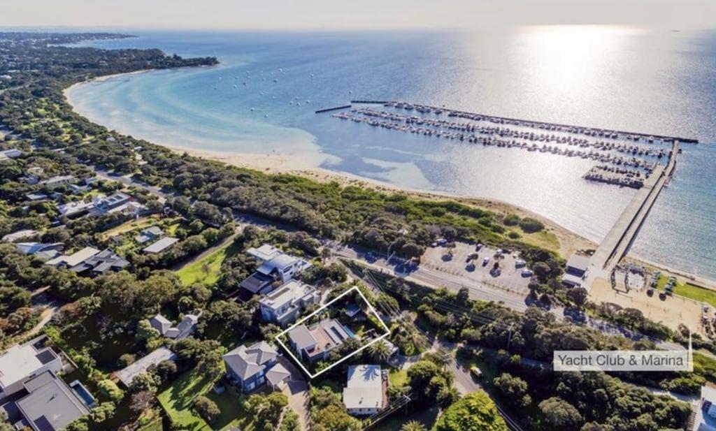 Trelawney Beach House - Opposite Blairgowrie Beach Villa Exterior photo